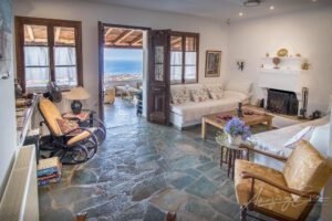 Villa Kasteli _ Daria Goutou _ Yoga Retreat (2)