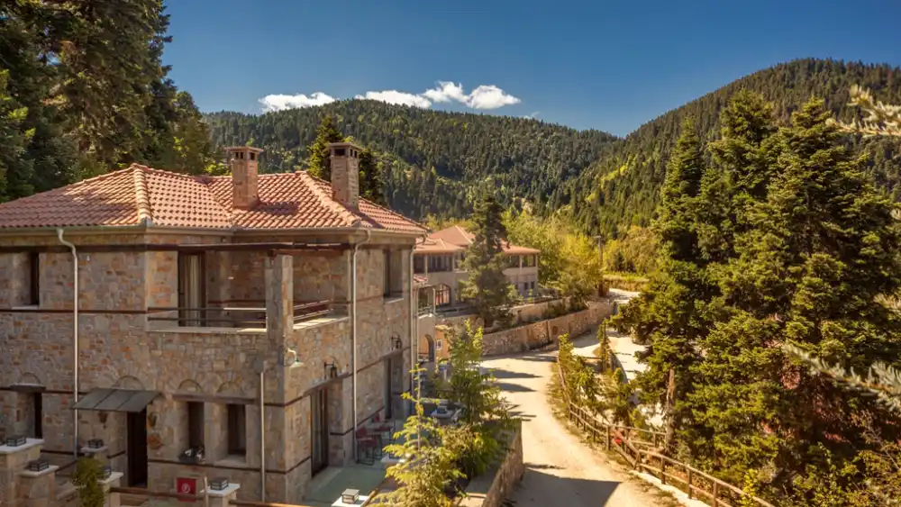 Κρατήσεις Yoga Retreat Montanema.